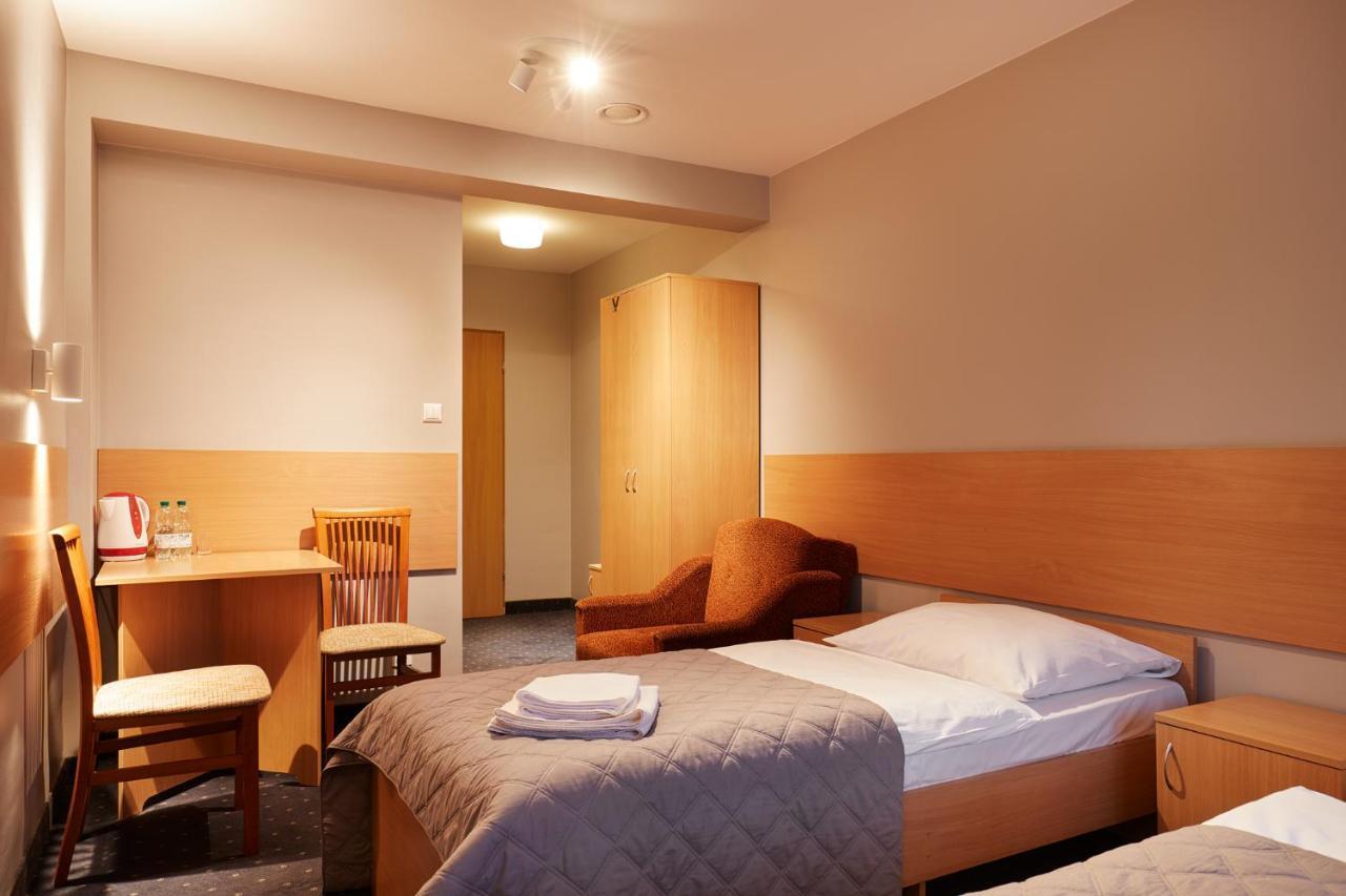 Hotel Wena Kielce Exterior foto